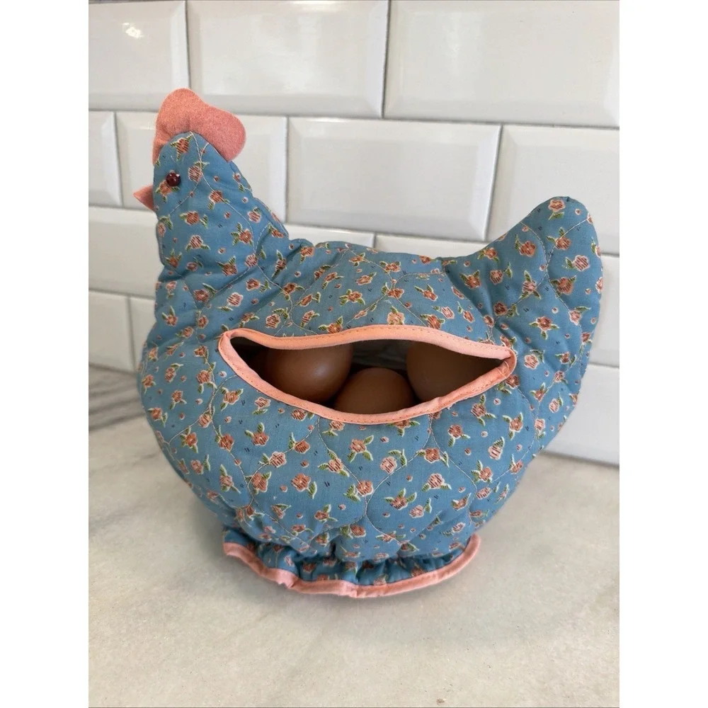 Vintage Avon Quilted Hen Bread Basket Egg Collector Basket GWB001